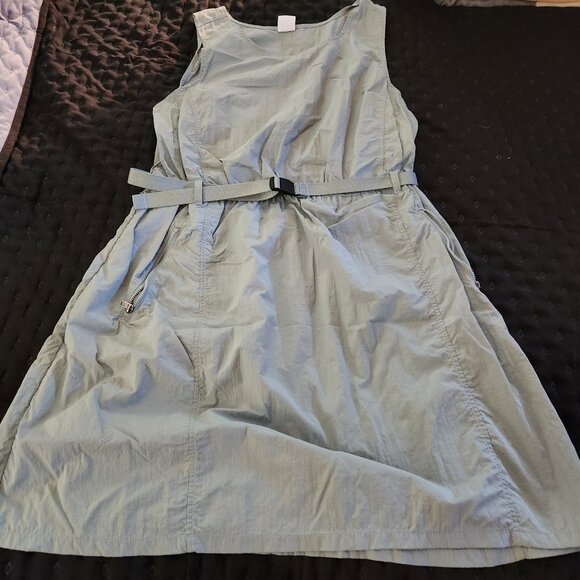 Dresses both together - Picture 1 of 2